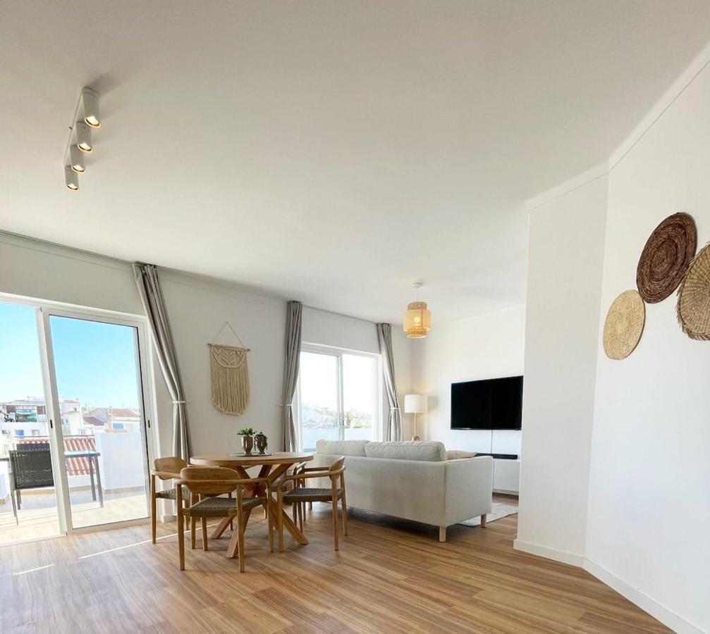 Sun Waves Beach Apartment Portimão Extérieur photo